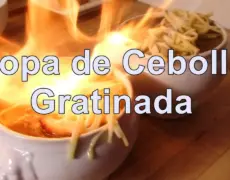 Descubre la auténtica Soupe à l’Oignon, una delicia de la comida francesa que no puedes dejar de probar