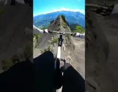 Turismo en Francia: Descenso en bicicleta por los senderos de los Alpes Marítimos