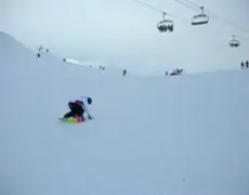 Descubre el emocionante turismo de snowkite en los Pirineos Orientales de Francia