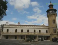 Descubre la magia de Borgoña en el Hotel Château de Courban: tu destino ideal para un viaje de turismo inolvidable