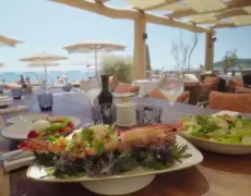 Descubre el encanto de Saint-Tropez en Hotel Le Byblos: Tu destino de lujo para un viaje inolvidable