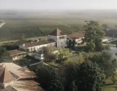 Descubre la magia del turismo en Burdeos: Hotel Les Sources de Caudalie, tu oasis de viaje