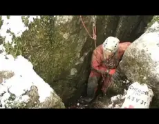 Explora las maravillas subterráneas de Savoie: Turismo de aventura en las cuevas de Francia